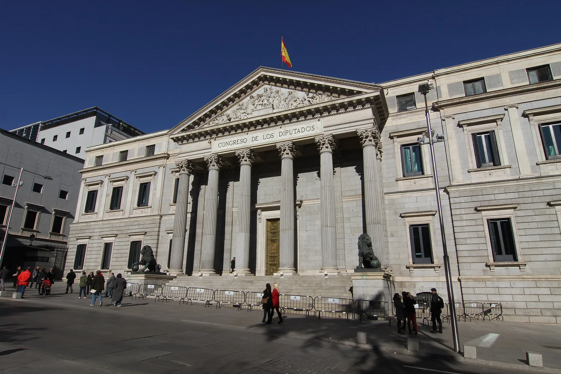 Spain Calls a Snap Election for November 29: What It Means for Investors and the Golden Visa